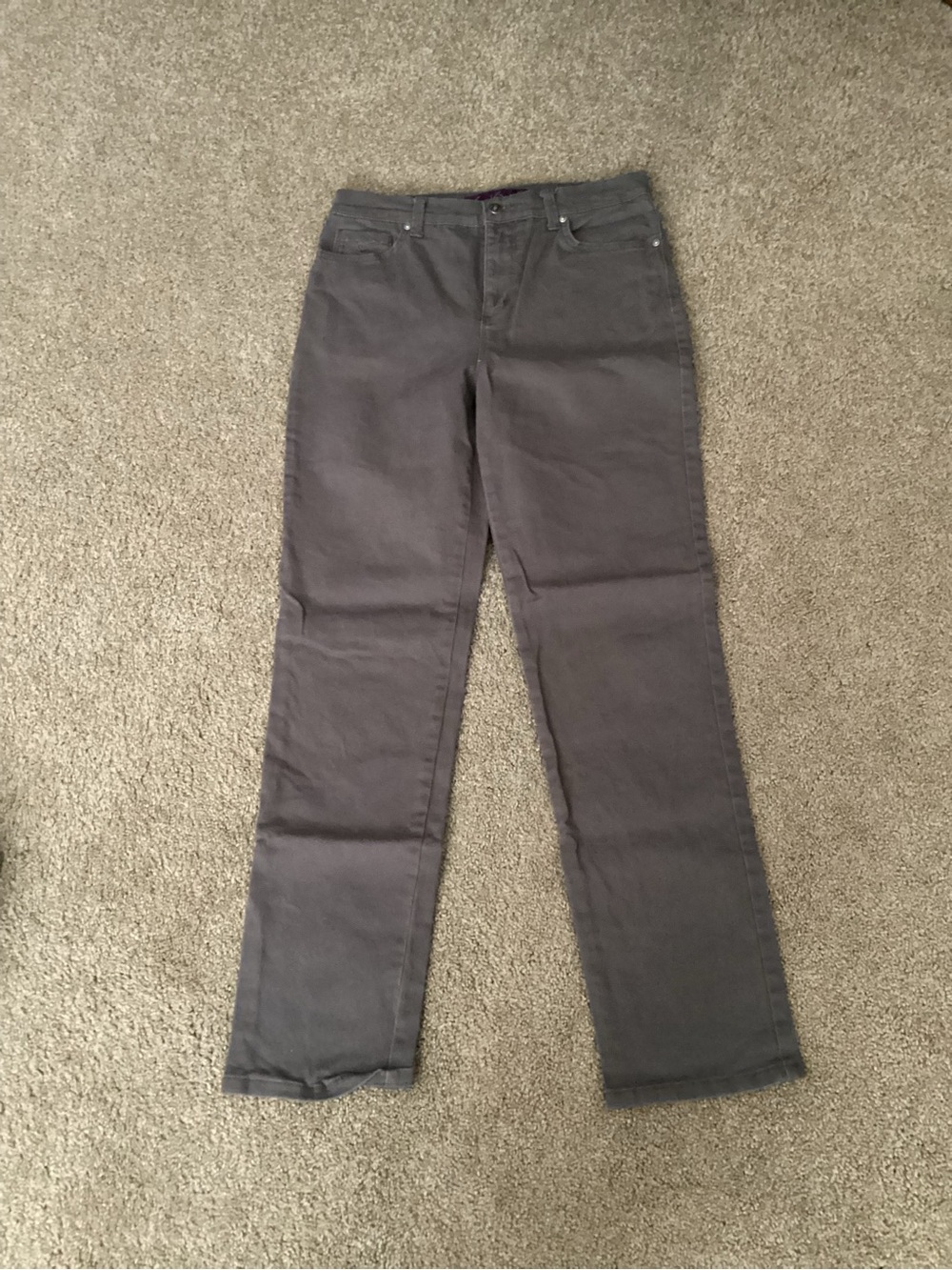 Gloria Vanderbilt Straight-Leg Pants in Charcoal Gray